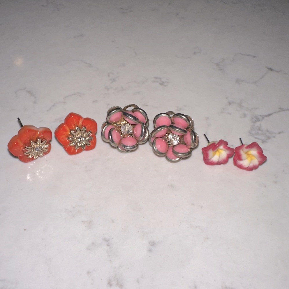 Flower earrings